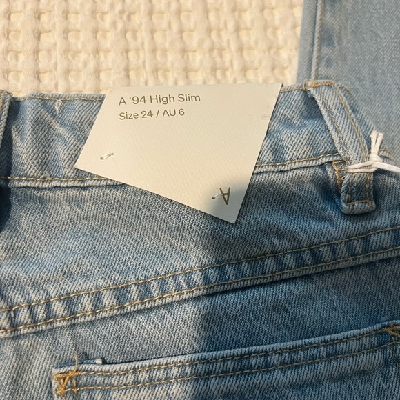Abrand Jeans - Picture 6 of 7